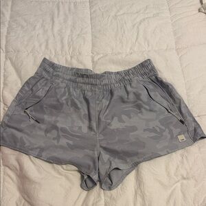 Vuori Women's Athletic Shorts in Gray Camo